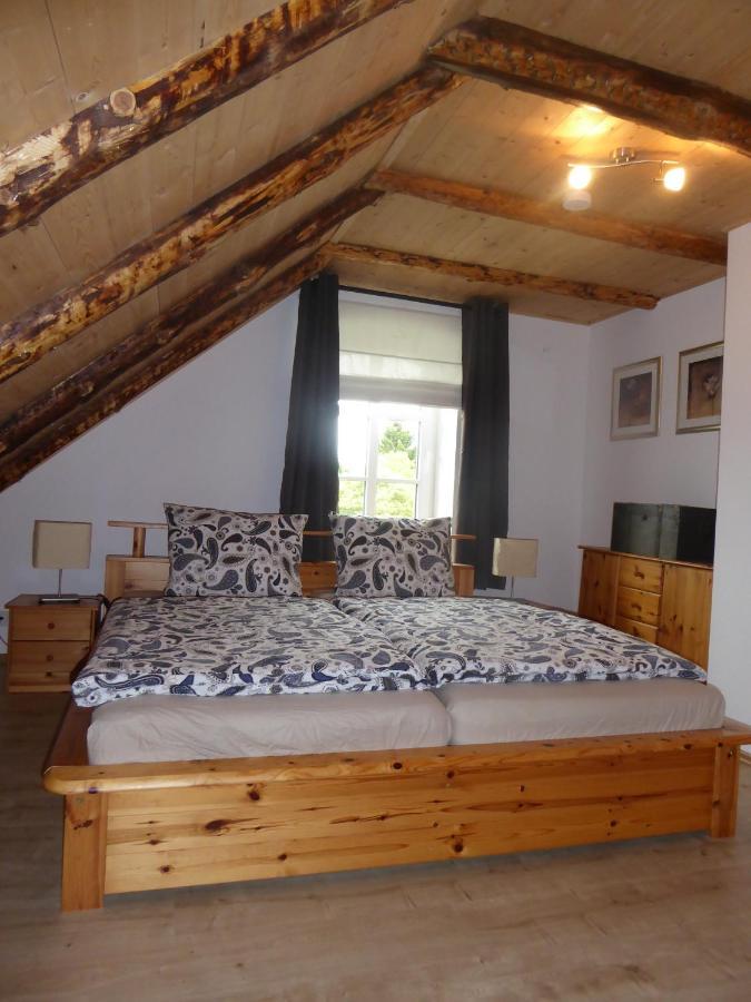 Ferienwohnung Gulf Im Gulfhof Am Kanal Grossefehn Luaran gambar